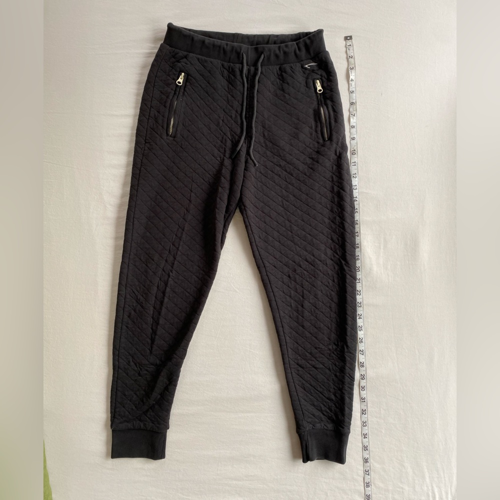 Smith & Rogue Unisex Quilted Black Jogger Pants